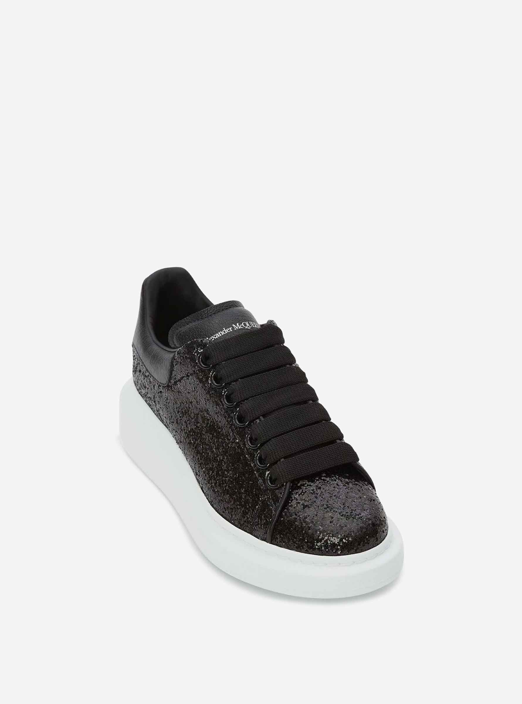 McQueen – Oversized Glitter Sneakers Mujer 806-000380 01