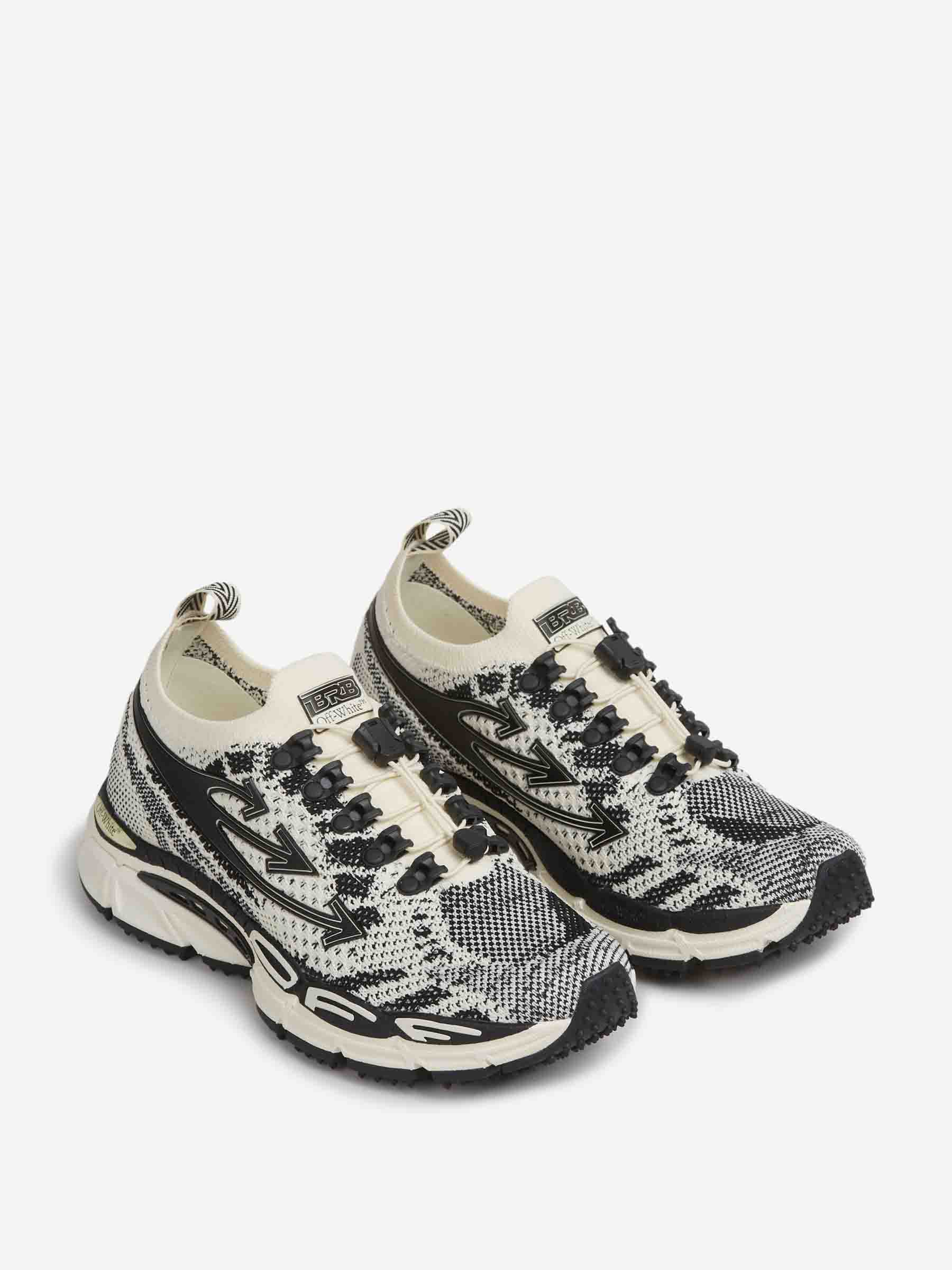 Off-White Mujer Barcelona Zapatillas Ow Be Right Back color Blanco Y Negro sku 806-000441 02 - Foto 2