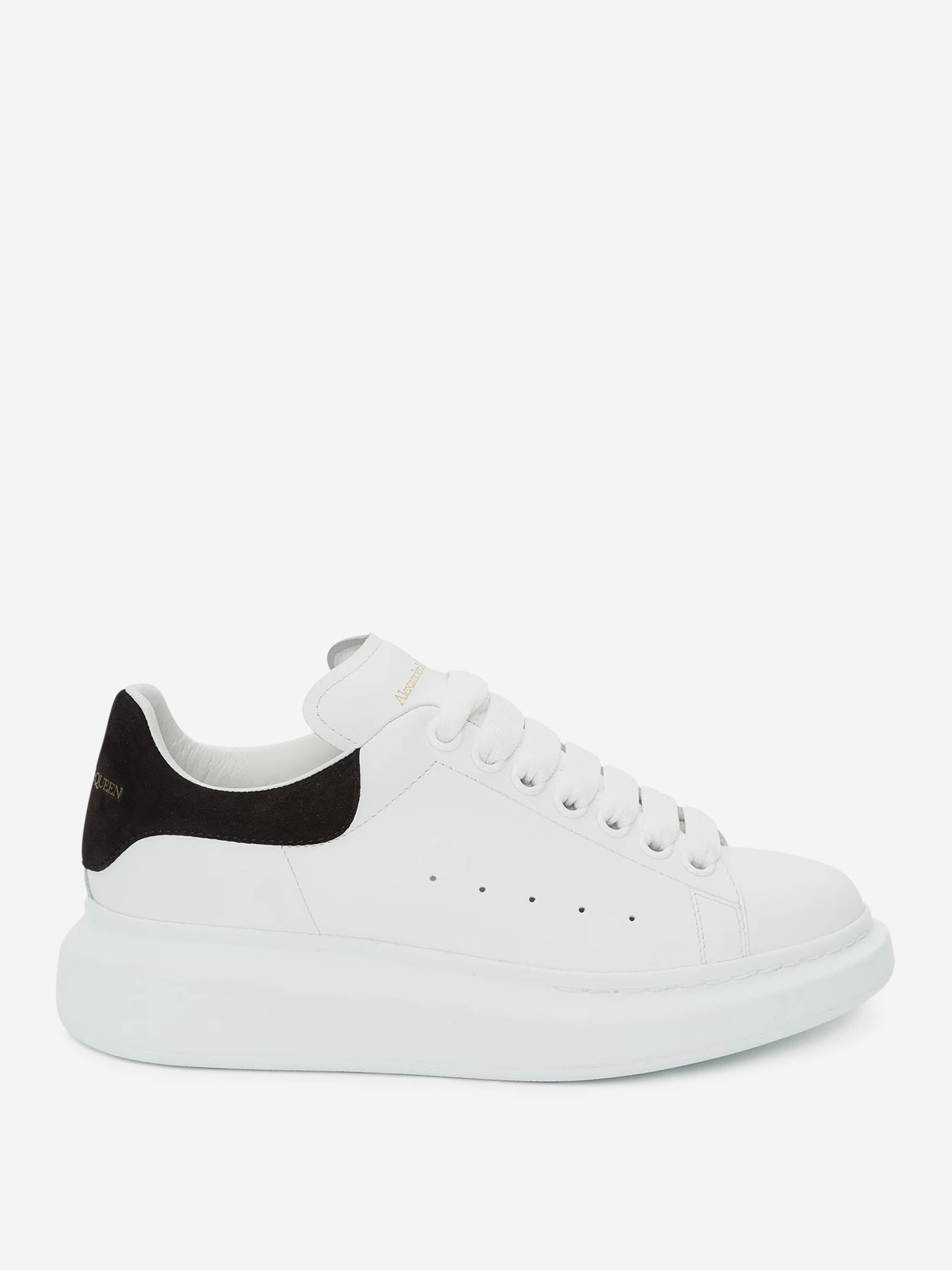 McQueen Mujer Barcelona Sneakers Oversized color Blanco Y Negro sku 806-000444 01 - Foto 1