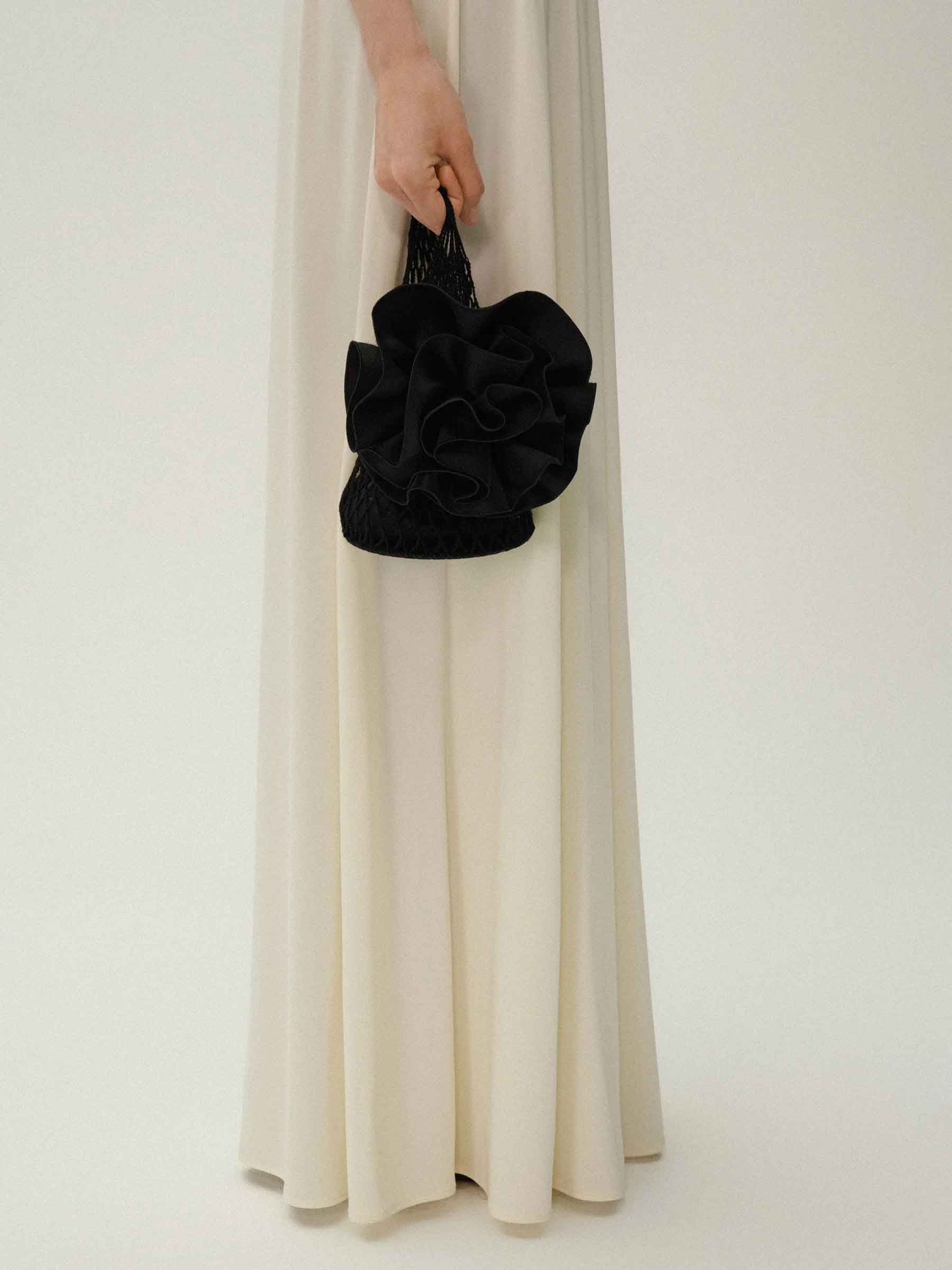 Magda Butrym Mujer Barcelona Bolso Mano Devana color Negro sku 810-008036 00 - Foto 2