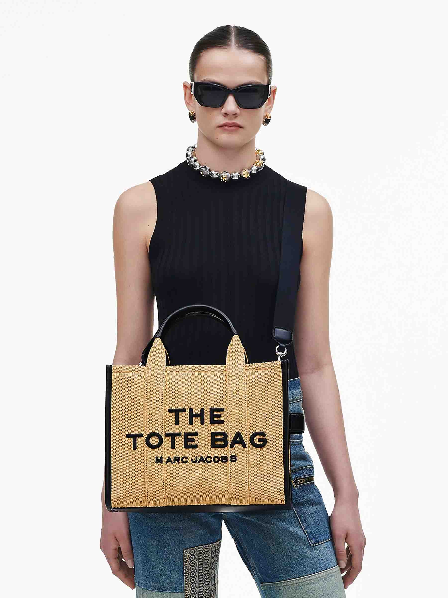 Le sac fourre-tout tissé moyen