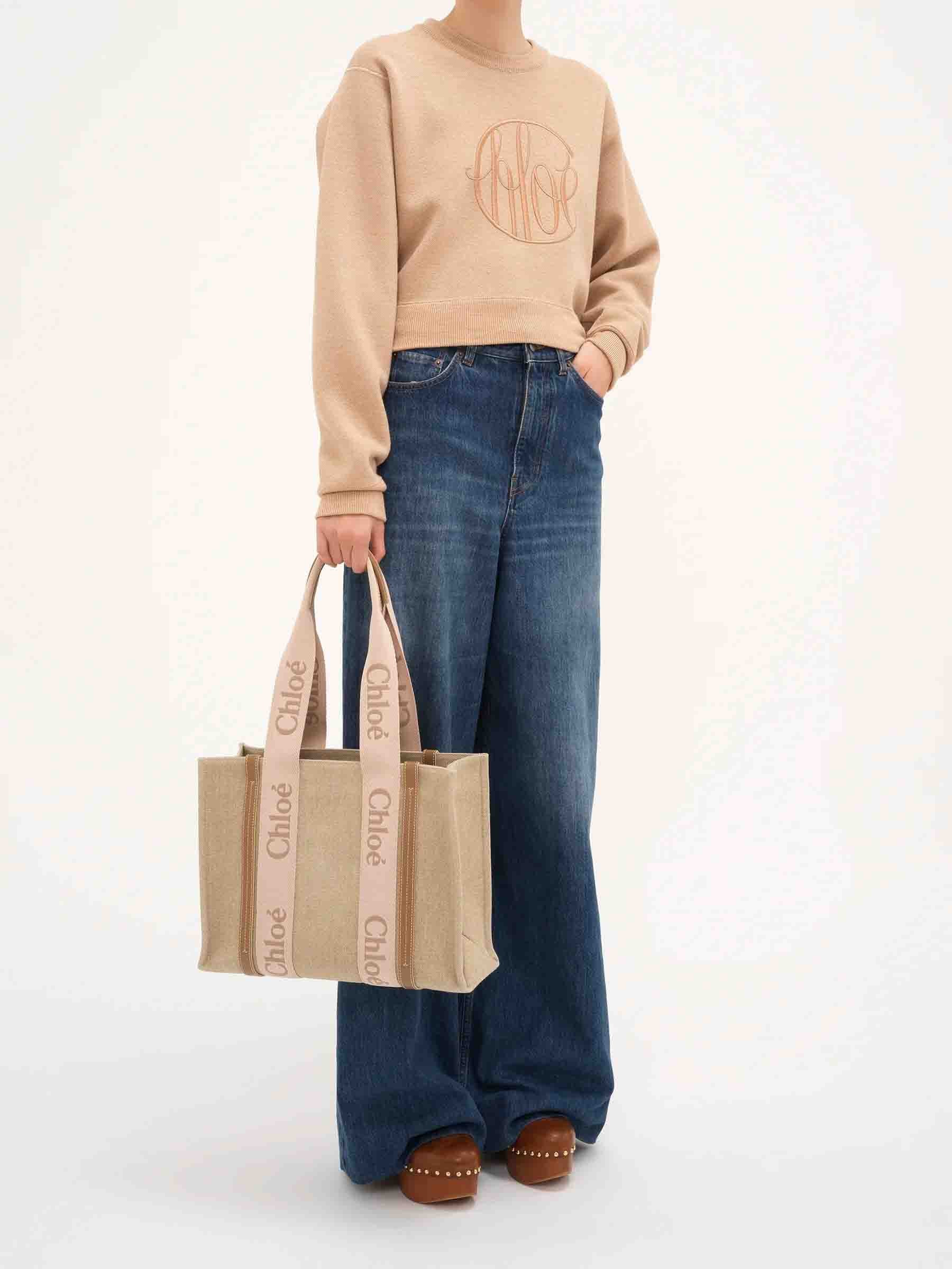 Chloé Mujer Barcelona Bolso Woody Tote Bag color Beige sku 810-008200 01 - Foto 2