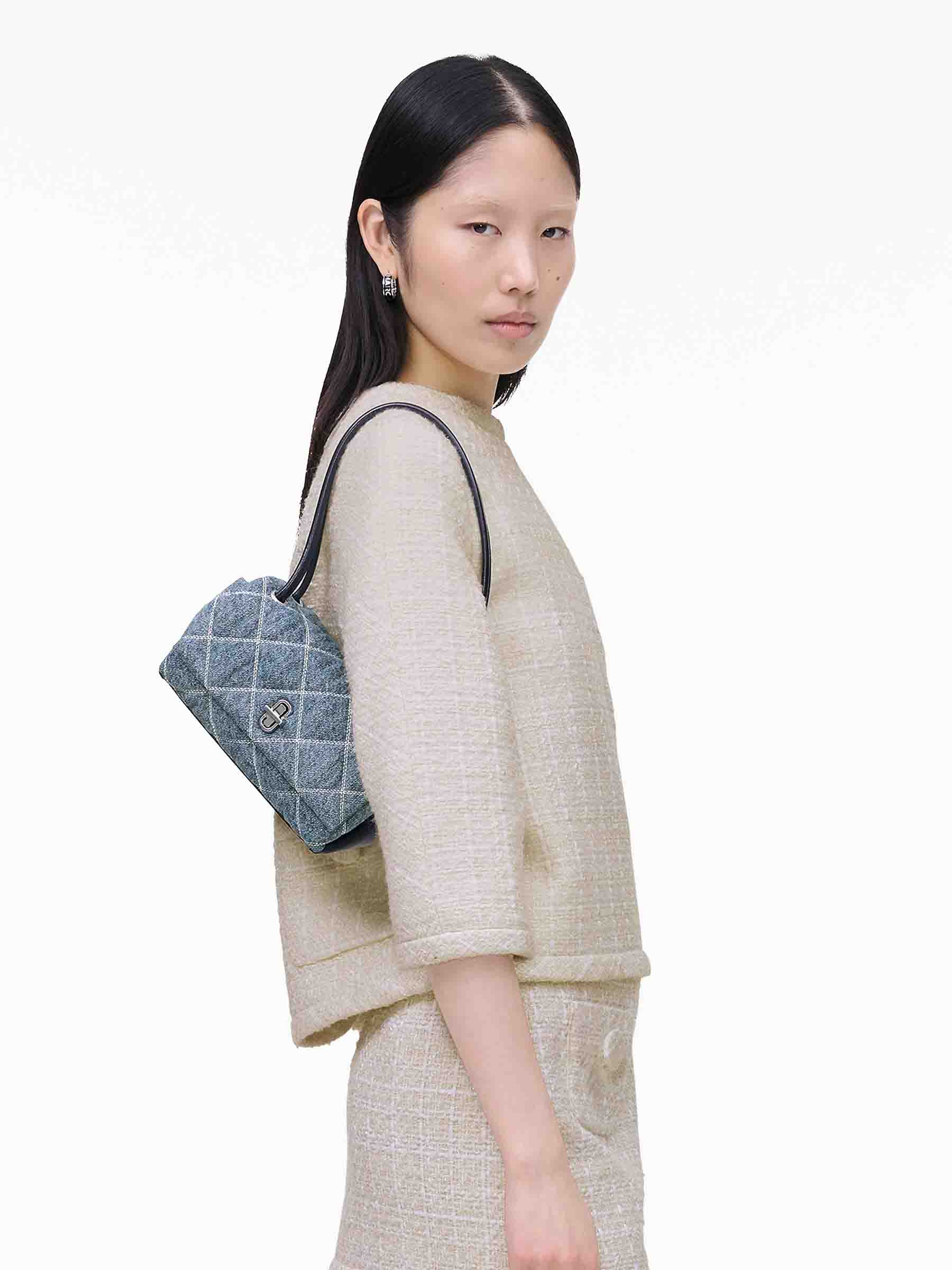 Marc Jacobs – The Quilted Denim Large Chain Sack Bag Tote