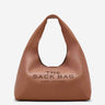 Marc Jacobs Mujer Barcelona Bolso The Sack Bag color Camel sku 810-008234 01 - Foto 1