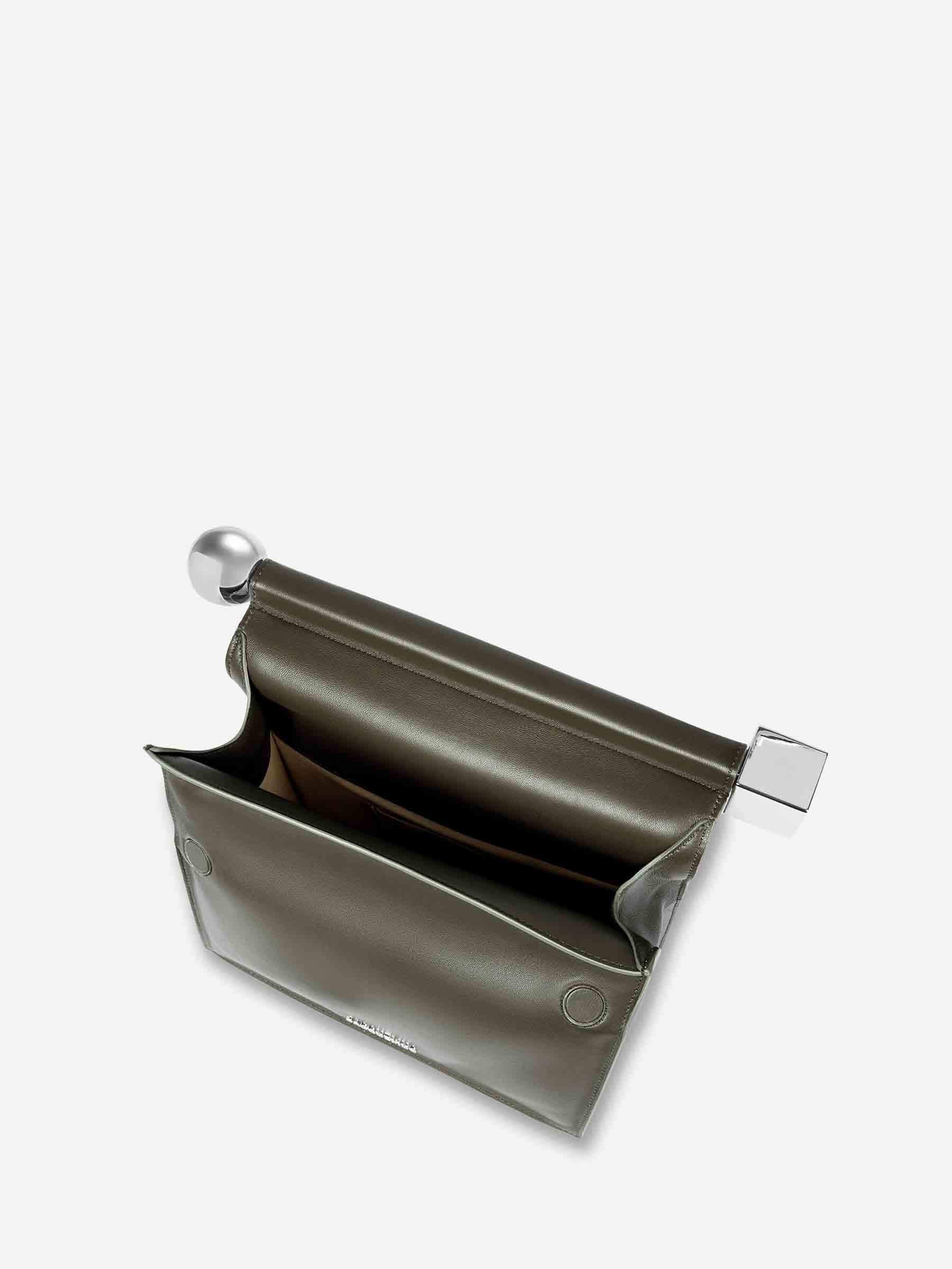 Jacquemus Mujer Barcelona Bolso Rond Carré color Verde Militar sku 810-008243 01 - Foto 2
