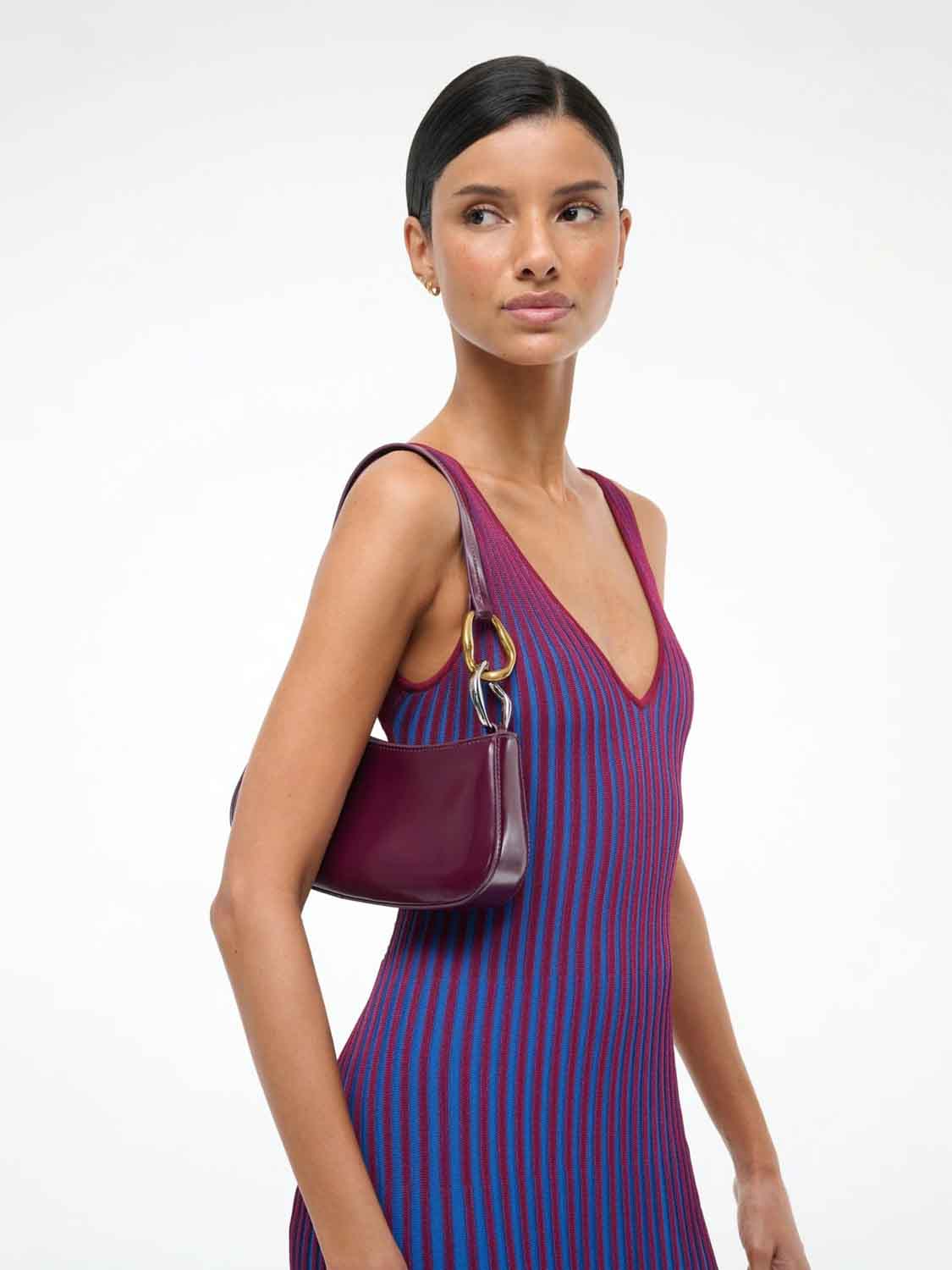 Staud Mujer Barcelona Bolso Ollie color Burdeos sku 810-008274 00 - Foto 2