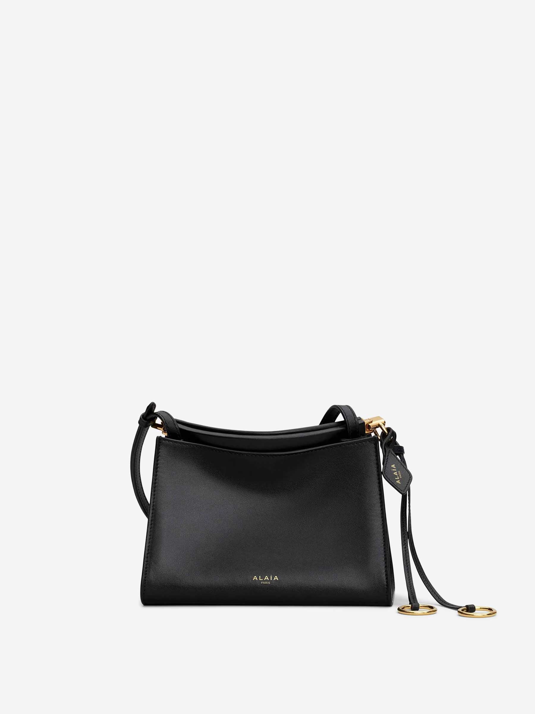 Alaïa Mujer Barcelona Bolso Le Click Small Square color Negro sku 810-008320 01 - Foto 1