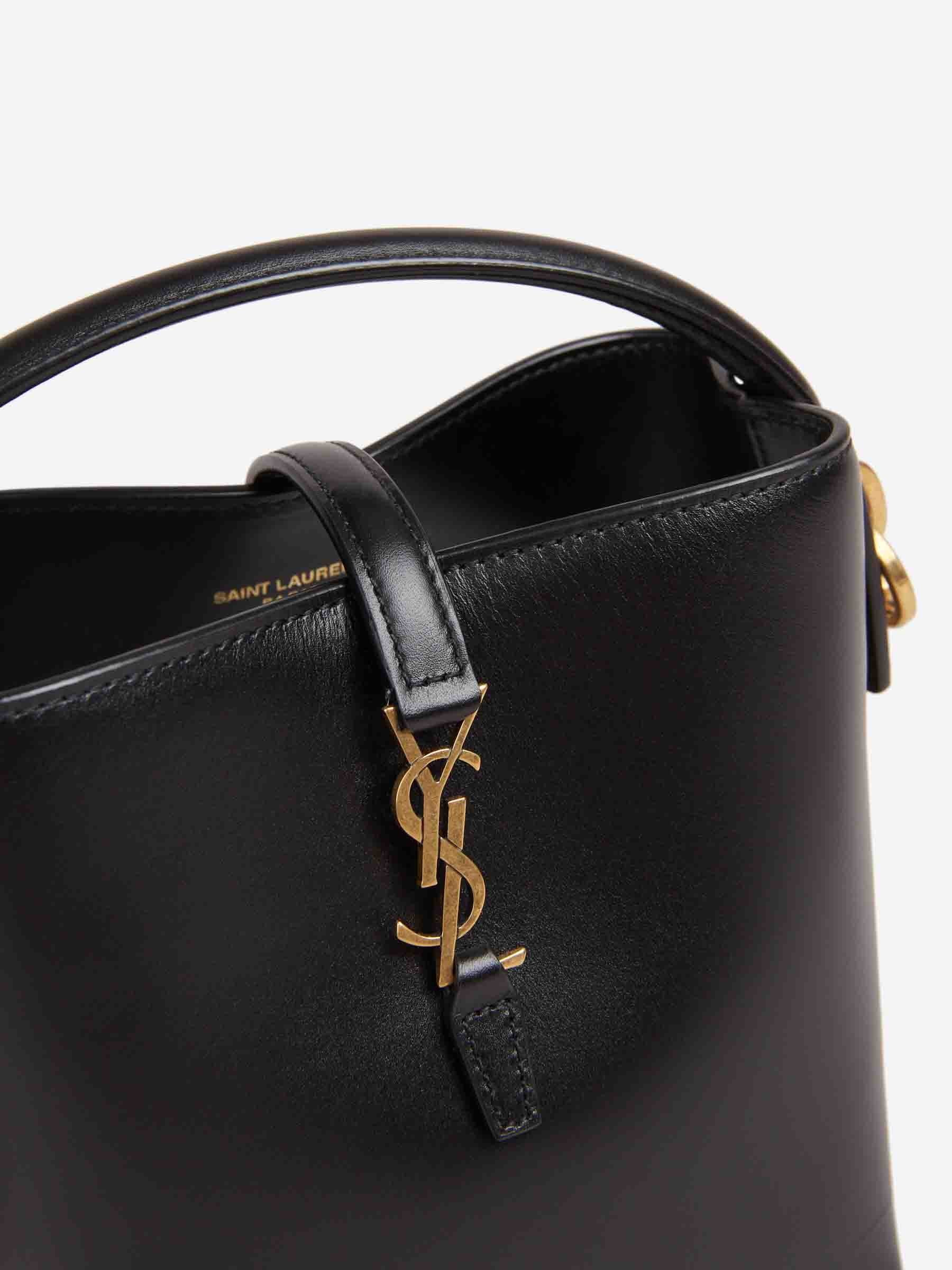 Yves Saint Laurent Handtasche Schwarz Mit Gold Saint Laurent