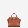 Givenchy Mujer Barcelona Bolso Antigona Mini color Camel sku 810-008397 01 - Foto 1