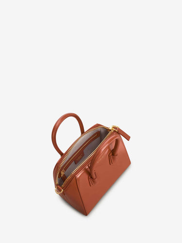 Givenchy Mujer Barcelona Bolso Antigona Mini color Camel sku 810-008397 01 - Foto 3