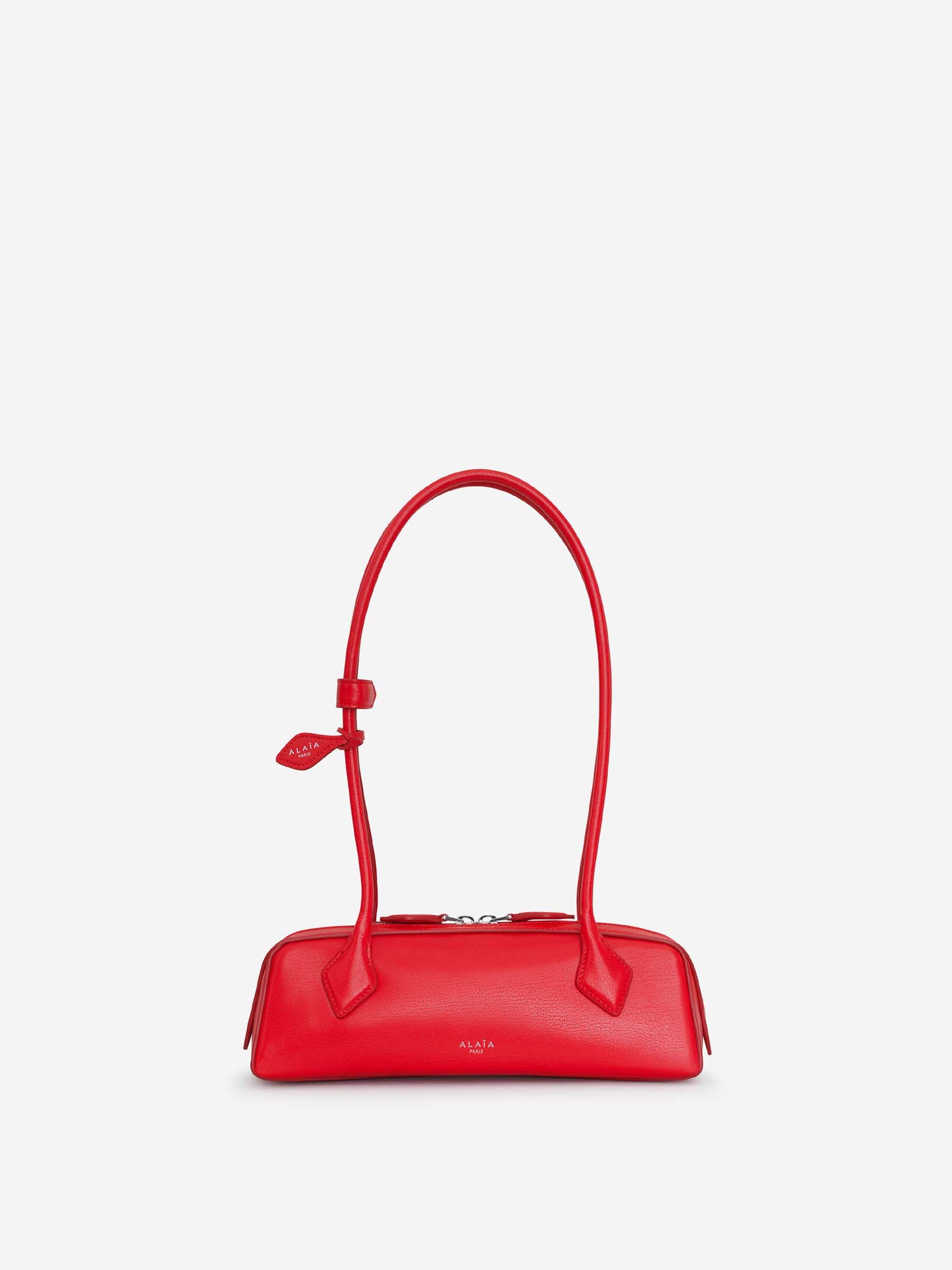 SALE【Alaia】ル クリック スモール スクエアバッグ Alaïa Le click small square bag in calfskin available on