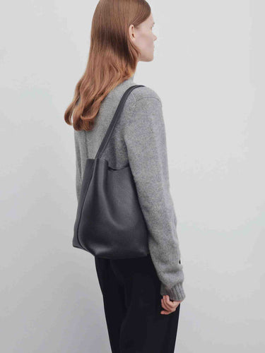 The Row Mujer Barcelona Bolso Tote Park color Negro sku 810-008425 01 - Foto 3