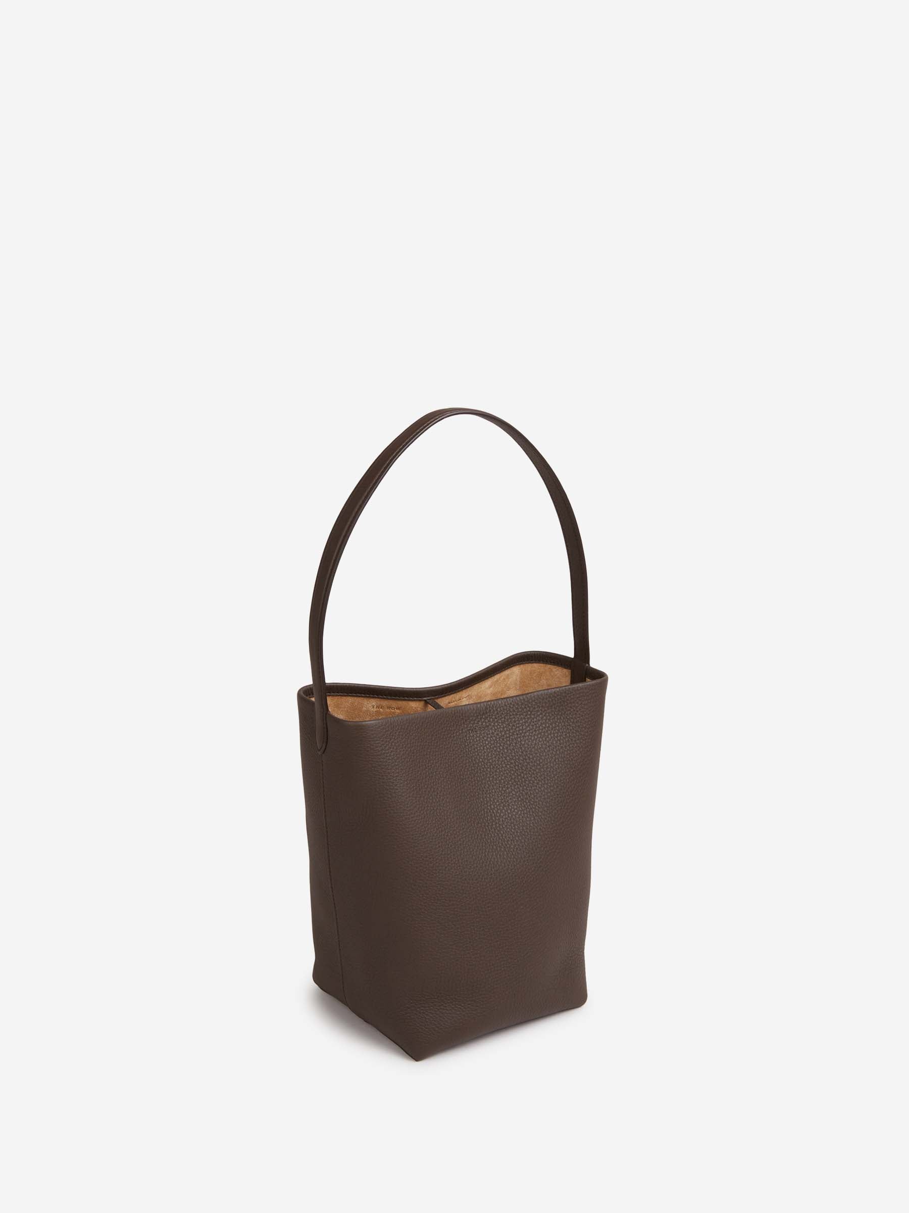 The Row Mujer Barcelona Bolso Park Medium color Marrón Oscuro sku 810-008426 01 - Foto 2