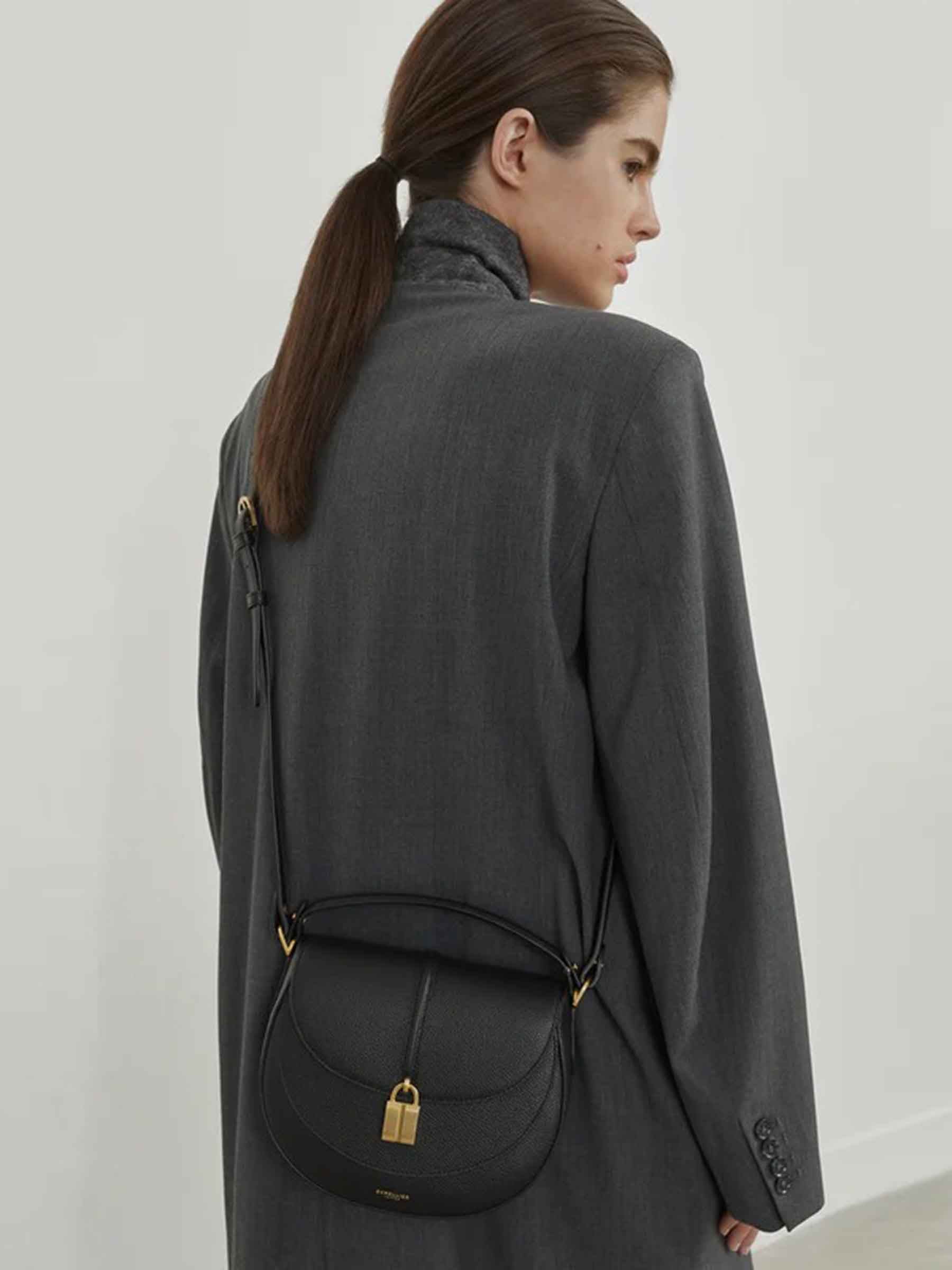 DeMellier Mujer Barcelona Bolso Siena Saddle color Negro sku 810-008440 02 - Foto 2