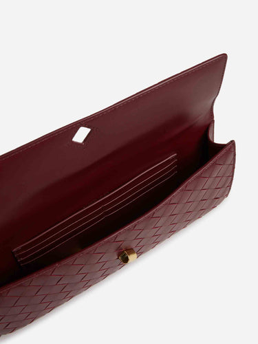 Bottega Veneta Mujer Barcelona Bolso Andiamo Clutch color Burdeos sku 810-008461 02 - Foto 4