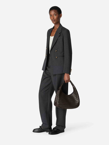 Bottega Veneta Mujer Barcelona Bolso Campana color Marrón Oscuro sku 810-008463 01 - Foto 2