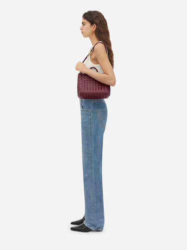 Bottega Veneta Mujer Barcelona Bolso Andiamo color Burdeos sku 810-008465 02 - Foto 3
