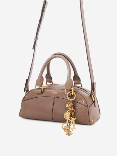 Chloé Mujer Barcelona Bolso Bowling Mini color Camel sku 810-008472 00 - Foto 3