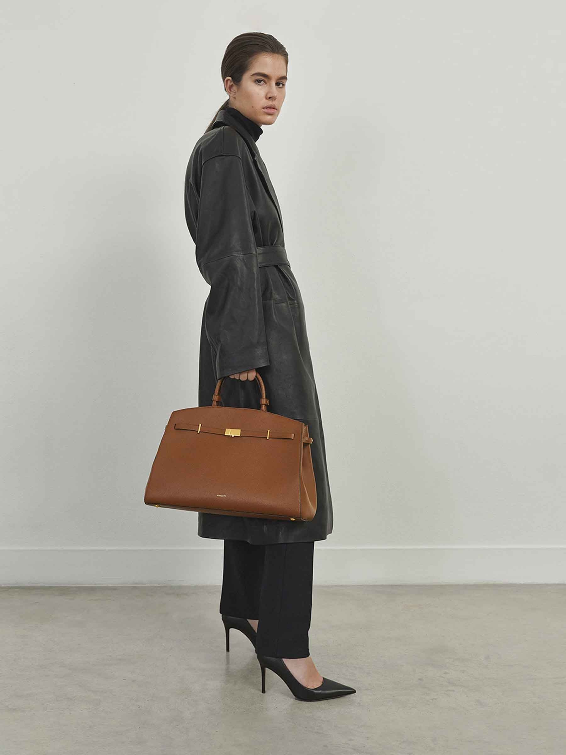 DeMellier Mujer Barcelona Bolso Hudson color Camel sku 810-008488 01 - Foto 2