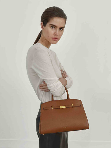 DeMellier Mujer Barcelona Bolso The Midi Hudson color Marrón sku 810-008490 02 - Foto 2