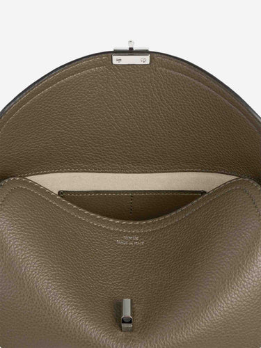 TOTEME Mujer Barcelona Bolso Tote TLock color Verde Militar sku 810-008503 01 - Foto 5