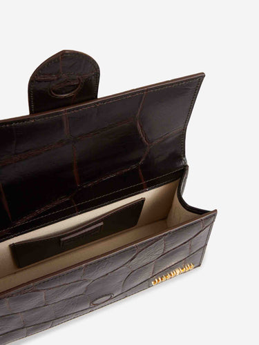 Jacquemus Mujer Barcelona Bolso Le Grand Bambino color Marrón Oscuro sku 810-008521 01 - Foto 4