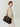 DeMellier Mujer Barcelona Bolso The Midi Hudson color Marrón sku 810-008542 01 - Foto 2
