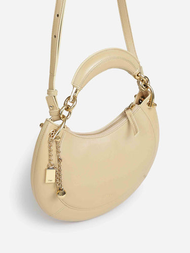 Chloé Mujer Barcelona Bolso Hobo Summer Banana color Beige sku 810-008618 02 - Foto 2