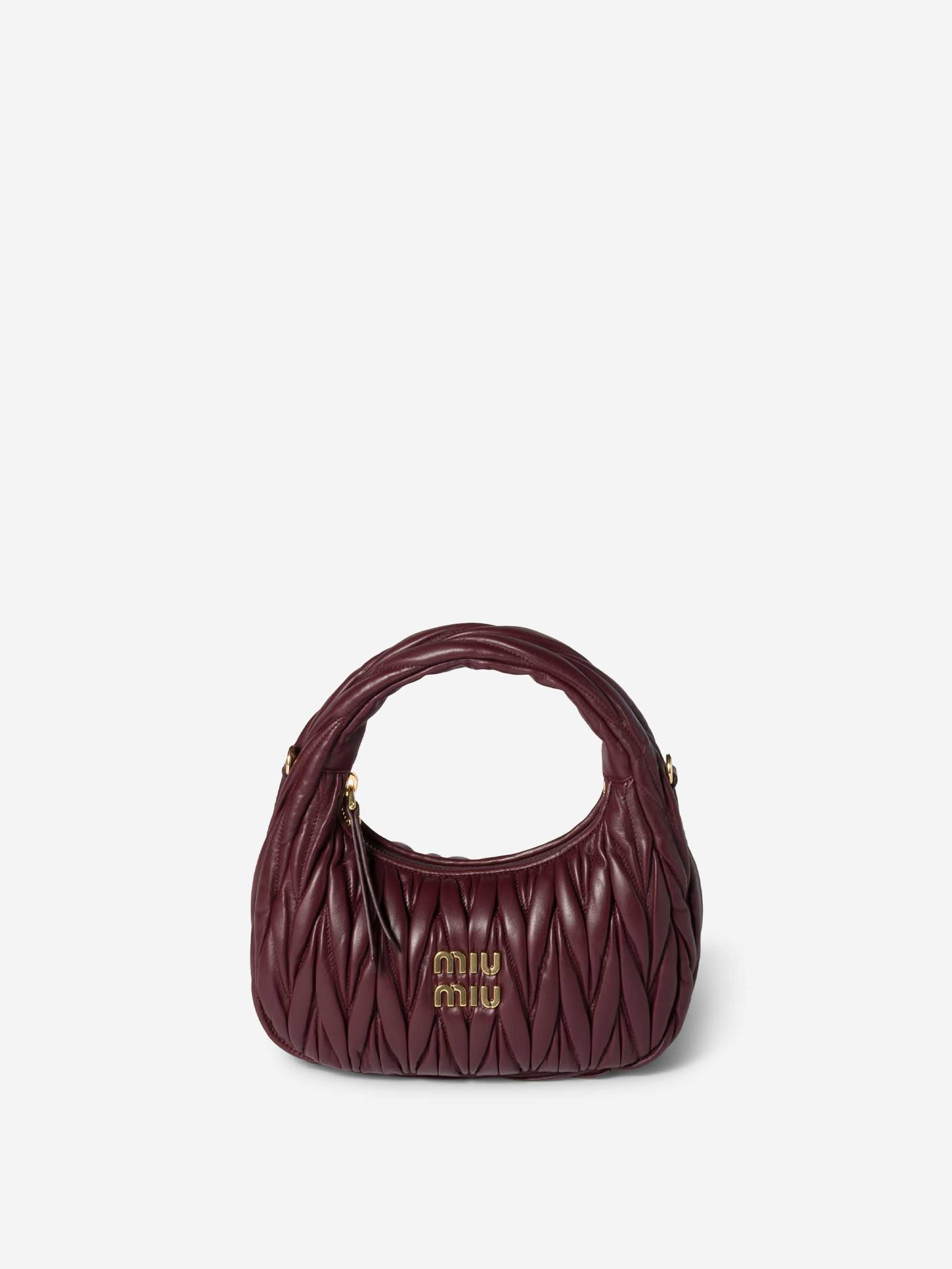 Miu Miu Mujer Barcelona Bolso Hobo Wander Matelassé color Burdeos sku 810-008643 01 - Foto 1