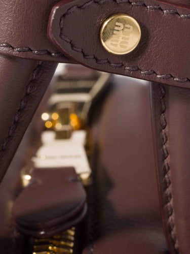 Miu Miu Mujer Barcelona Bolso Beau color Marrón Oscuro sku 810-008648 02 - Foto 4