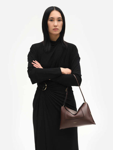 Wandler Mujer Barcelona Bolso Penelope Slouch color Marrón Oscuro sku 810-008665 01 - Foto 5