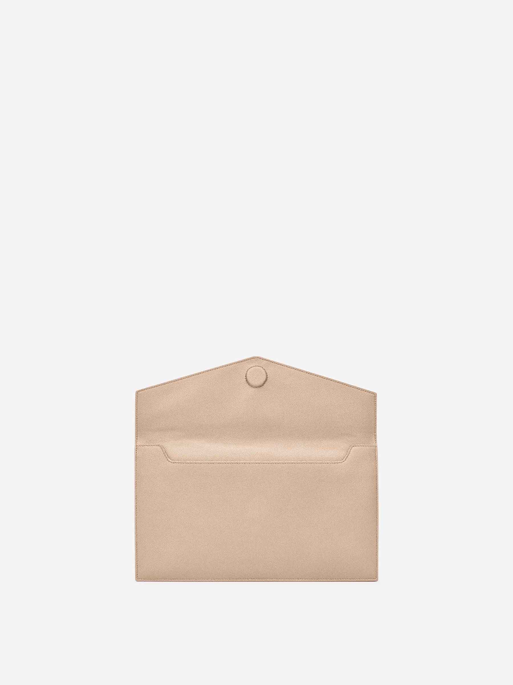 Saint Laurent Mujer Barcelona Bolso Pochette Uptown color Beige sku 811-000016 01 - Foto 2