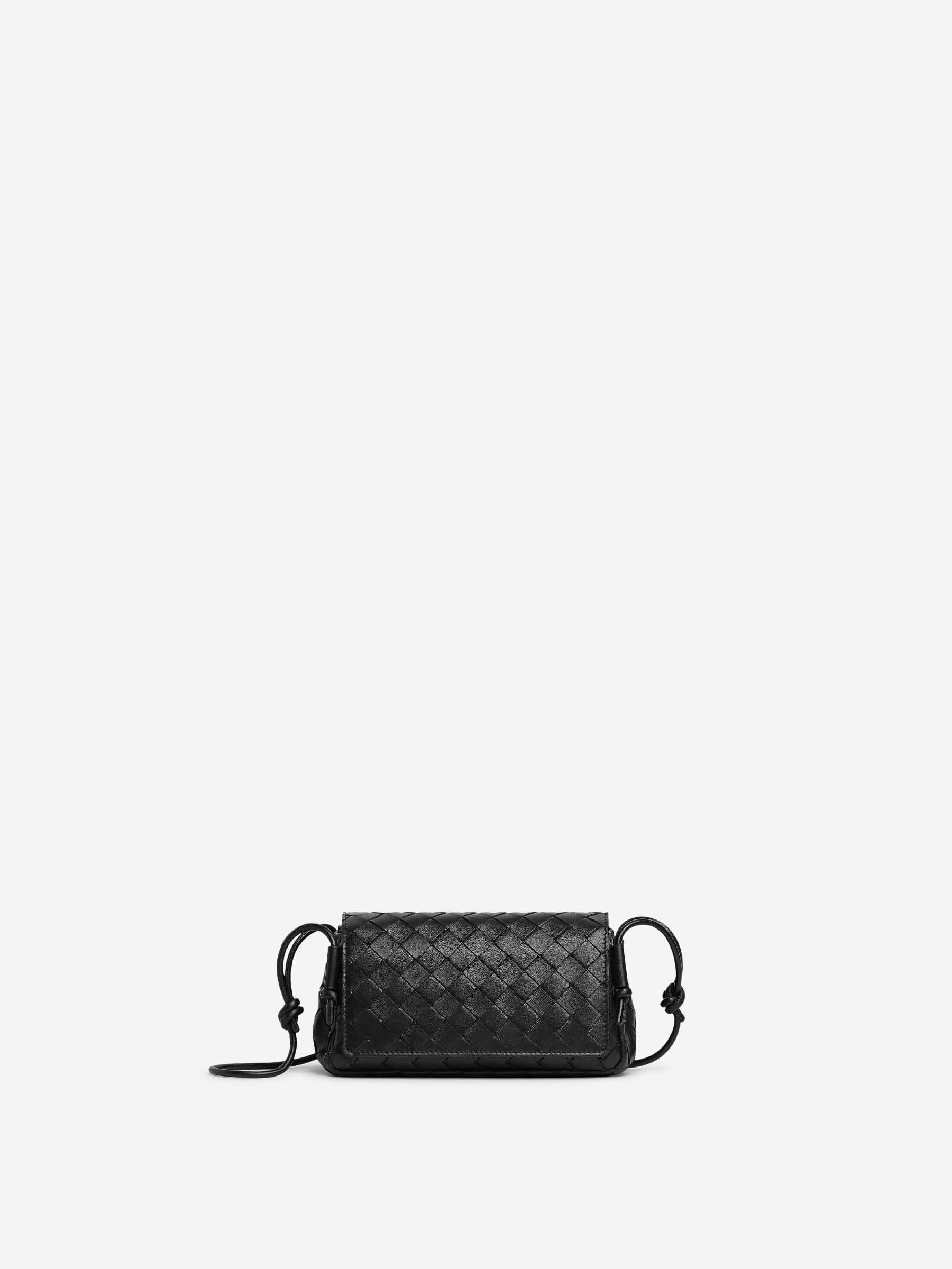 Bottega Veneta Mujer Barcelona Bolso Notturno Mini color Negro sku 811-000031 01 - Foto 1