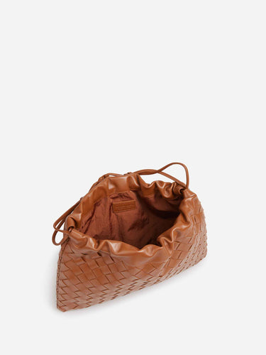 Bottega Veneta Mujer Barcelona Bolso Medium Dustbag color Caramelo sku 811-000102 01 - Foto 4