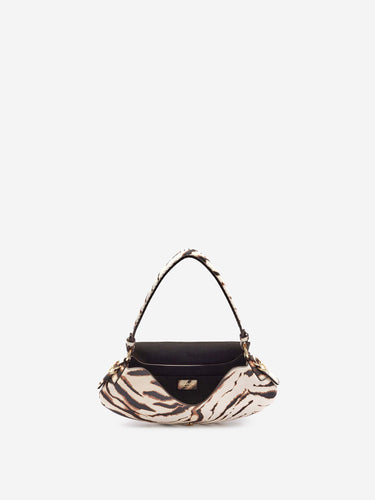 Ganni Mujer Barcelona Bolso B-Kat color Cebra sku 811-000115 01 - Foto 4