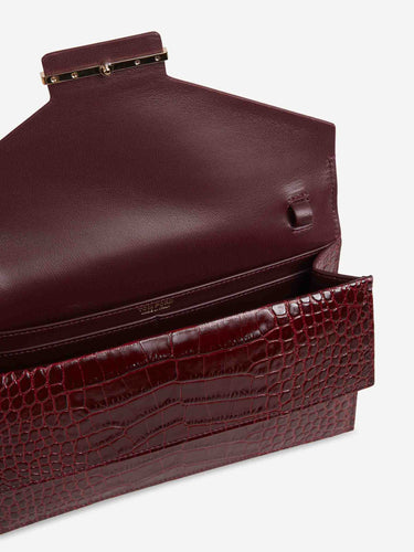 Tom Ford Mujer Barcelona Bolso Medium Cocodrilo color Burdeos sku 811-000120 02 - Foto 4