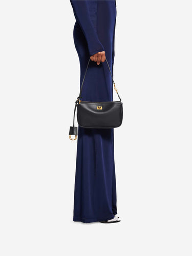 Balenciaga Mujer Barcelona Bolso Rodeo Sling Pochette color Negro sku 812-000058 01 - Foto 6