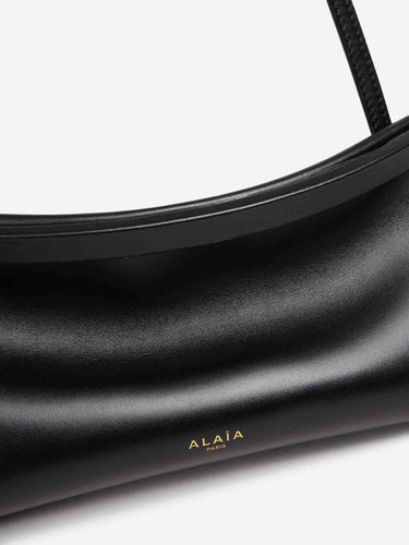 Alaïa Mujer Barcelona Bolso Le Click East West color Negro sku 814-000059 01 - Foto 6