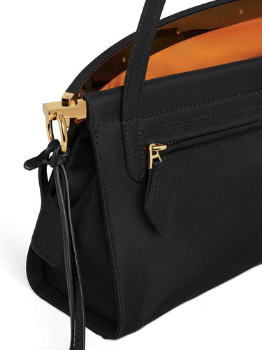 Alaïa. Mujer Barcelona Bolso Le Click East West color Negro sku 814-000060 01 - Foto 3