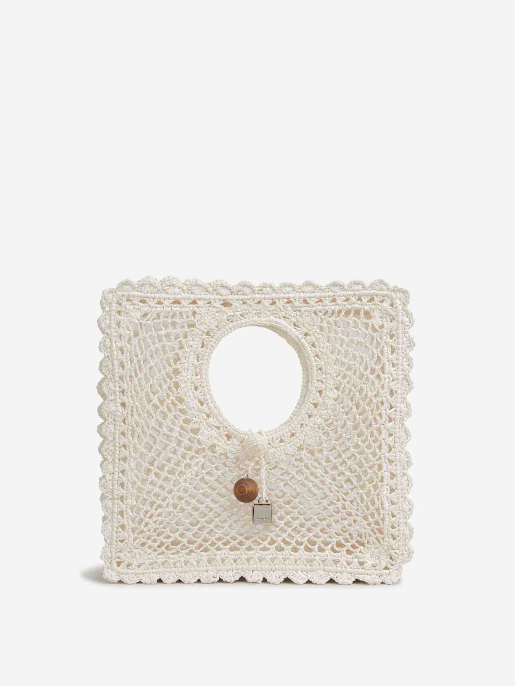 Jacquemus Mujer Barcelona Bolso Le Petit Carre Spiaggia color Blanco sku 814-000101 01 - Foto 1