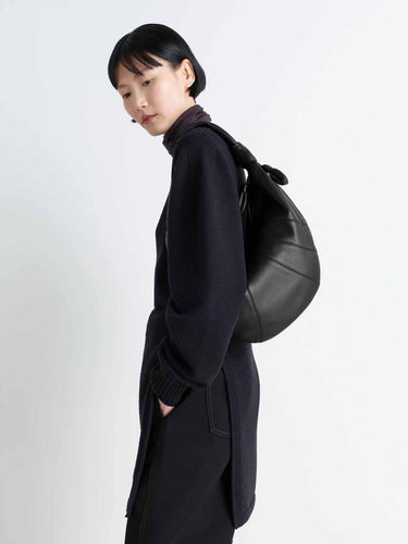 Lemaire Mujer Barcelona Bolso Fortune Croissant color Negro sku 814-000189 01 - Foto 2