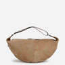 Lemaire Mujer Barcelona Bolso Quiver Clip color Camel sku 814-000192 01 - Foto 3