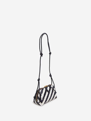 Bottega Veneta Mujer Barcelona Bolso Concert Pouch color Blanco Y Negro sku 814-000194 01 - Foto 2