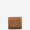 Miu Miu Mujer Barcelona Cartera Matelassé Pequeña color Camel sku 820-000737 04 - Foto 1
