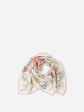McQueen Mujer Barcelona Pañuelo Seda Estampado color Marfil sku 840-000810 01 - Foto 1