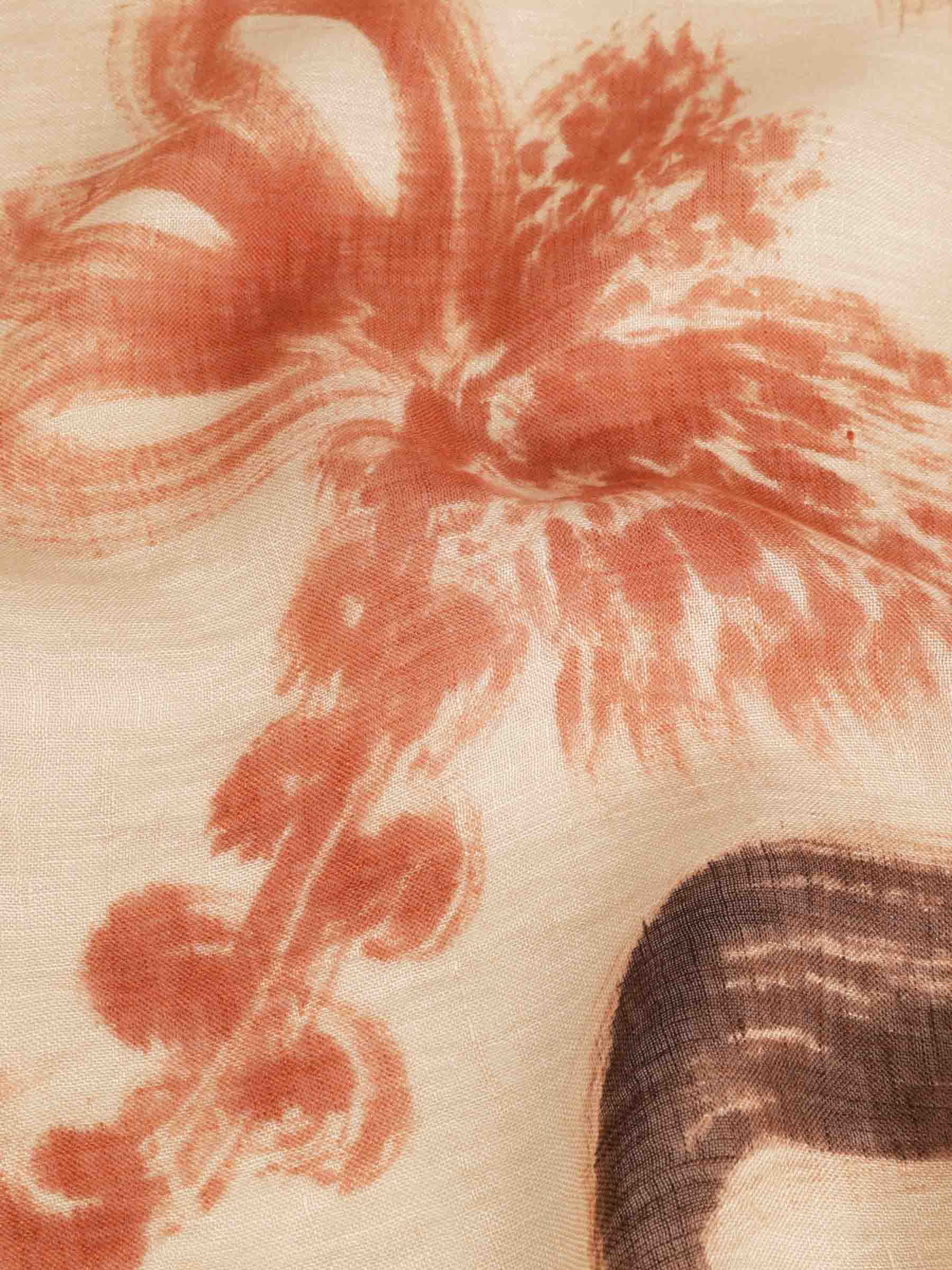 Cashà Mujer Barcelona Fular Geranio color Melocotón sku 840-000817 02 - Foto 2