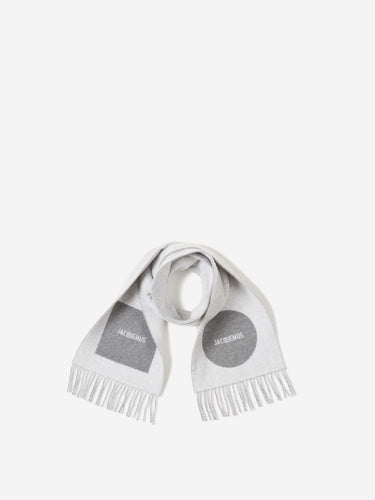 Jacquemus Mujer Barcelona Bufanda Rond Carré color Gris sku 840-000839 02 - Foto 1