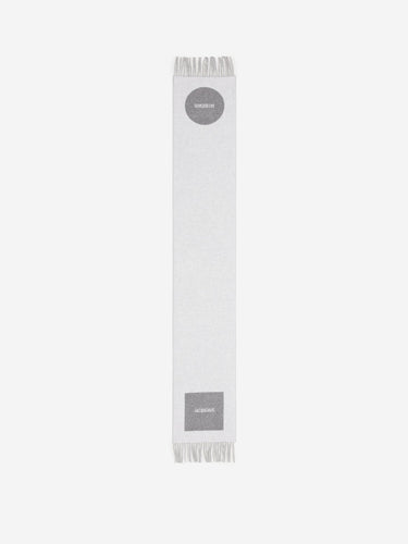 Jacquemus Mujer Barcelona Bufanda Rond Carré color Gris sku 840-000839 02 - Foto 2