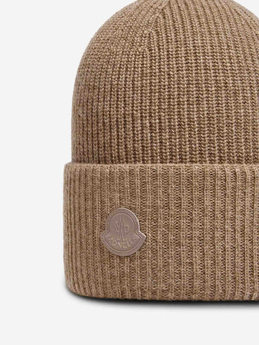 Moncler Hombre Barcelona Gorro Punto Logo color Camel sku 845-000044 01 - Foto 3