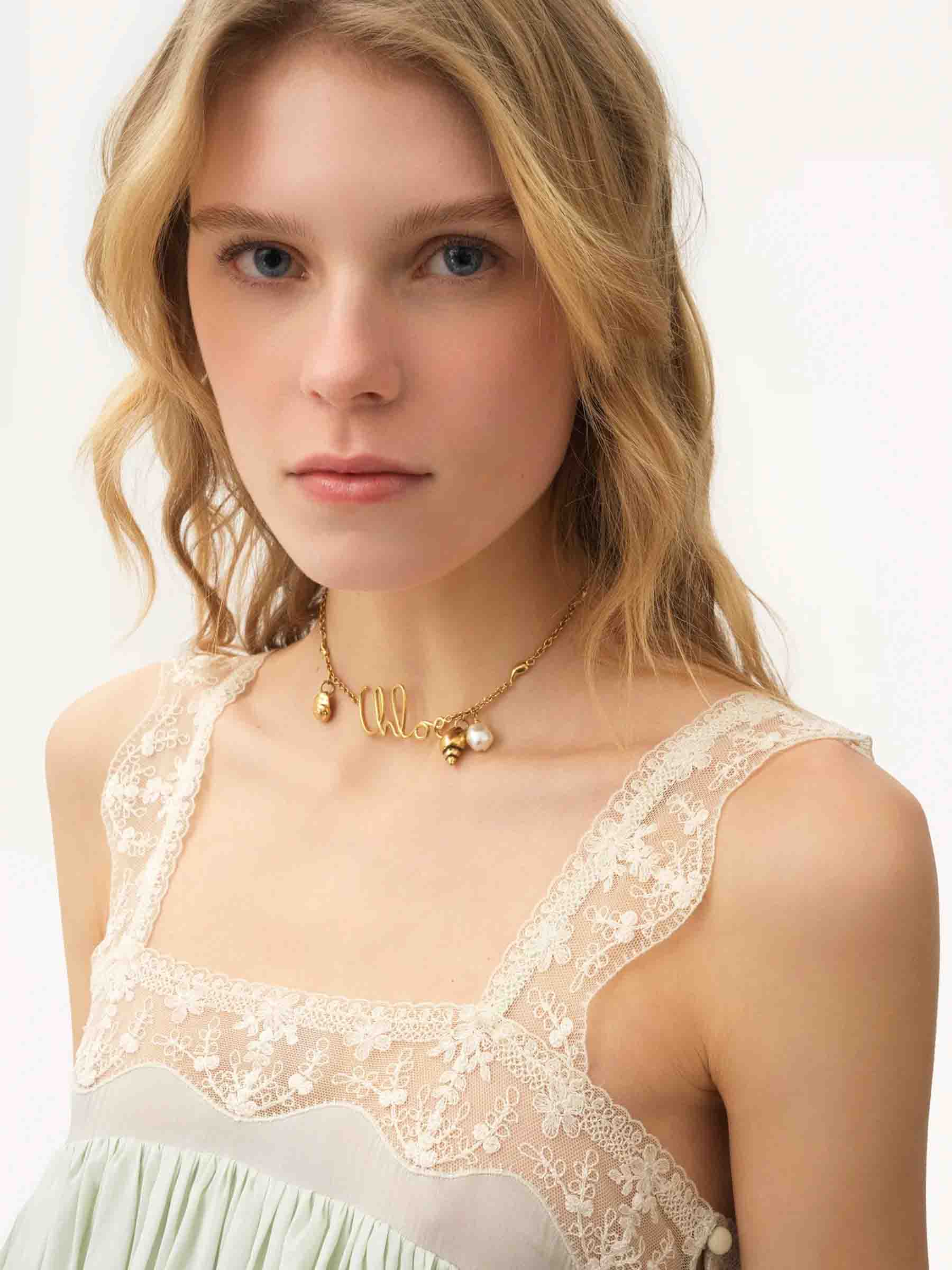 Chloé Mujer Barcelona Collar Shells Dorado color Dorado sku 850-001945 01 - Foto 2